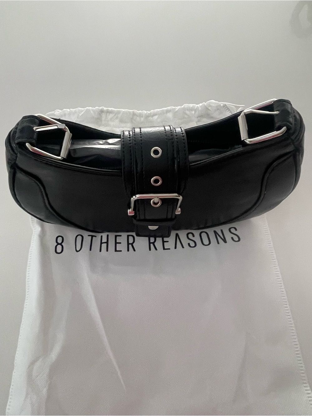 8 Other Reasons black faux leather shoulder bag New - Picture 5 of 9